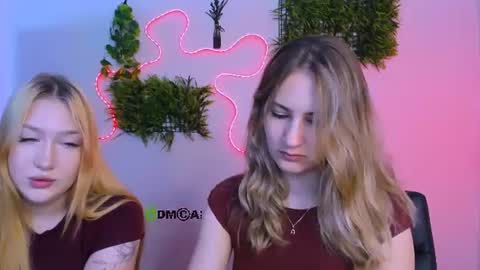 Sophie online show from July 8, 7:18 pm