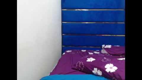 Snapshot of playfuldollx chatting on September 12, 8:31 pm Playfuldollx online show from September 12, 8:31 pm