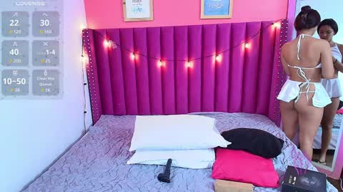 Snapshot of playfuljust_18 chatting on December 13, 1:12 pm SAMARA online show from December 13, 1:12 pm