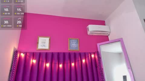 Snapshot of playfuljust_18 chatting on February 27, 1:07 pm SAMARA online show from February 27, 1:07 pm