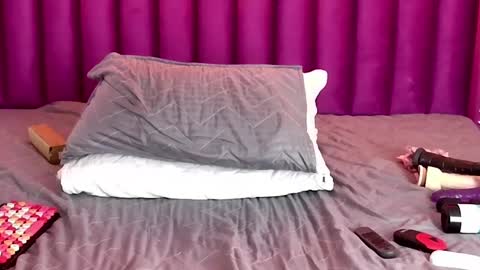 Snapshot of playfuljust_18 chatting on March 9, 11:03 pm SAMARA online show from March 9, 11:03 pm