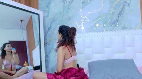 Snapshot of playfuljust_18 chatting on November 5, 12:49 pm SAMARA online show from November 5, 12:49 pm