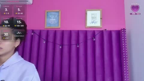 Snapshot of playfuljust_18 chatting on November 20, 12:49 pm SAMARA online show from November 20, 12:49 pm