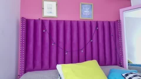 Snapshot of playfuljust_18 chatting on December 15, 12:42 pm SAMARA online show from December 15, 12:42 pm