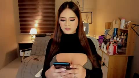 Snapshot of playfull_angels chatting on July 20, 2:37 am playfull_angels online show from July 20, 2:37 am