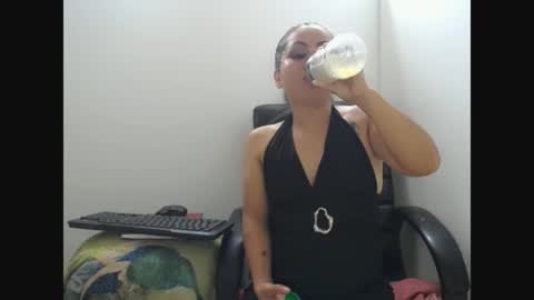 playfullpaulina online show from April 29, 5:52 pm