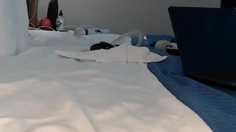 PlayfulPinkKitty online show from December 15, 9:46 am