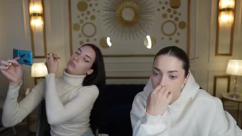 Snapshot of playhard054 chatting on November 7, 11:21 am Lana online show from November 7, 11:21 am