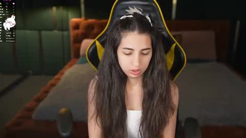 Snapshot of playhard054 chatting on June 23, 6:44 am Lana online show from June 23, 6:44 am