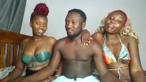 jagau palomaivy and lucian online show from April 24, 10:01 pm