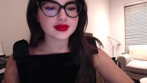 Snapshot of playnofuckinggames chatting on December 24, 8:05 pm Mary online show from December 24, 8:05 pm