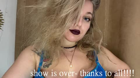 Snapshot of playwithkatty chatting on December 25, 1:09 pm i am Kat online show from December 25, 1:09 pm