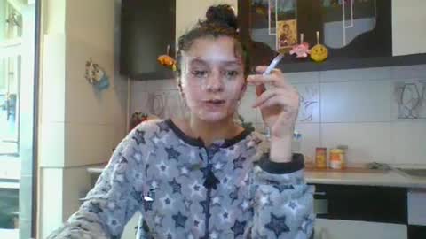 pleas3s_sweet online show from March 3, 9:11 am