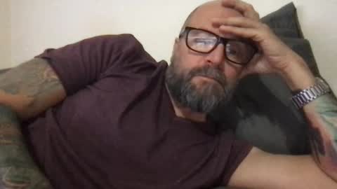 Snapshot of pleasesitonmycock chatting on January 22, 1:53 am PleaseSitOnMyCock online show from January 22, 1:53 am