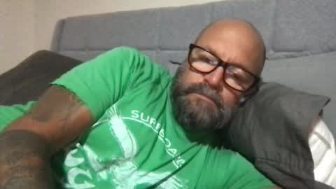 Snapshot of pleasesitonmycock chatting on September 16, 11:33 am PleaseSitOnMyCock online show from September 16, 11:33 am