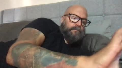 Snapshot of pleasesitonmycock chatting on September 21, 3:24 pm PleaseSitOnMyCock online show from September 21, 3:24 pm