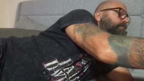 Snapshot of pleasesitonmycock chatting on October 1, 3:56 am PleaseSitOnMyCock online show from October 1, 3:56 am