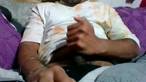 Snapshot of pleasure5845 chatting on November 12, 6:03 am Sam online show from November 12, 6:03 am