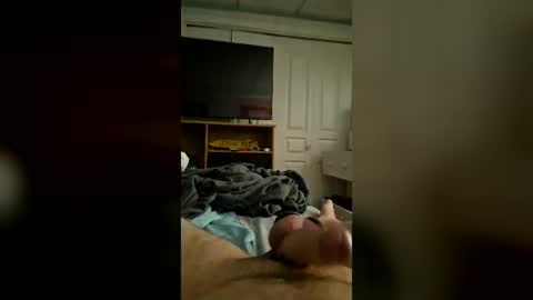 Snapshot of pleasureupete chatting on August 9, 10:31 am pleasureupete online show from August 9, 10:31 am