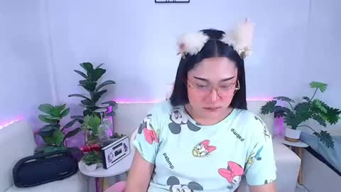 Ploysai online show from October 14, 1:28 am