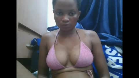 plumnjuicyx online show from April 17, 9:45 am