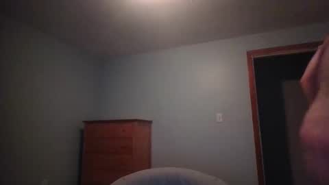 Snapshot of pluski155 chatting on November 9, 9:40 am Evan online show from November 9, 9:40 am