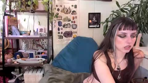 Goddess Pluto online show from March 1, 8:44 pm