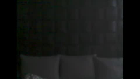 Snapshot of plutomaniaxxx chatting on February 12, 7:25 am plutomaniaxxx online show from February 12, 7:25 am