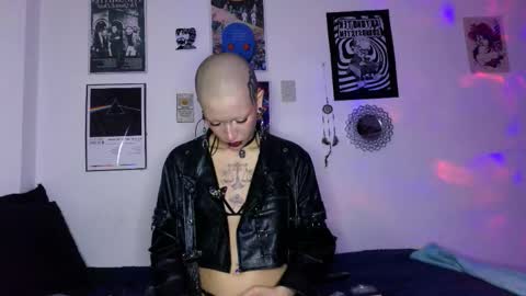    online show from November 28, 2:58 am