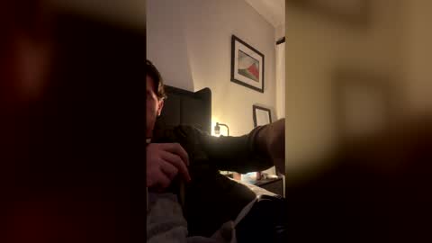 Snapshot of pnphornyboy chatting on March 1, 3:30 am alleyesonme online show from March 1, 3:30 am