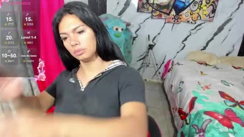 Snapshot of pocahontas_98113116 chatting on May 14, 11:50 am lesly pagina azul pocahontas982 online show from May 14, 11:50 am