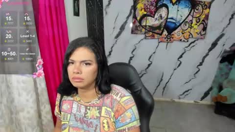 Snapshot of pocahontas_98113116 chatting on June 24, 11:53 am lesly pagina azul pocahontas982 online show from June 24, 11:53 am