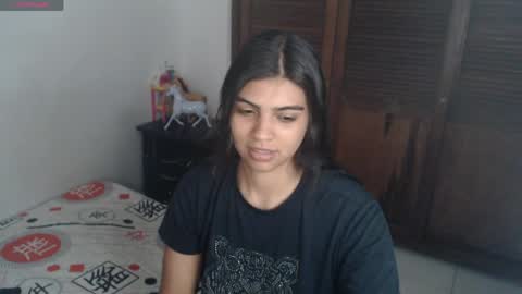 Snapshot of pocahontas_princess__ chatting on May 26, 4:19 am Pocahontas online show from May 26, 4:19 am