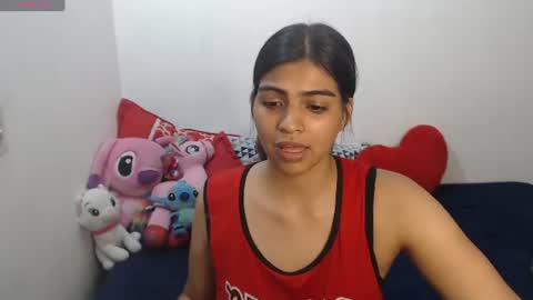 Snapshot of pocahontas_princess__ chatting on June 14, 7:38 pm Pocahontas online show from June 14, 7:38 pm
