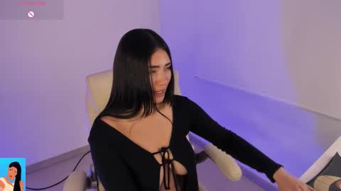 im vane Model Independet online show from March 8, 2:04 am