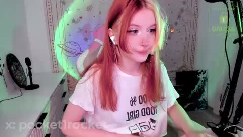 pocketrocket_ online show from June 18, 12:44 am