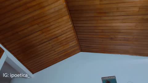 Snapshot of poeeticaa_ chatting on January 22, 9:43 pm IG ipoetica online show from January 22, 9:43 pm