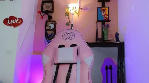 poison_liv online show from January 7, 1:24 pm