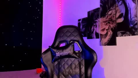 Snapshot of poison_willow chatting on December 29, 8:37 pm Willow Hours 12pm to 630pm Colombian time FRIDAY AND SUNDAY FREE DAYS online show from December 29, 8:37 pm