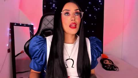 Snapshot of poison_willow chatting on January 11, 5:40 pm Willow Hours 12pm to 630pm Colombian time FRIDAY AND SUNDAY FREE DAYS online show from January 11, 5:40 pm
