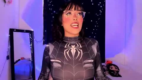 Snapshot of poison_willow chatting on January 12, 5:11 pm Willow Hours 12pm to 630pm Colombian time FRIDAY AND SUNDAY FREE DAYS online show from January 12, 5:11 pm