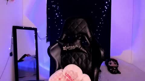 Snapshot of poison_willow chatting on January 12, 8:14 pm Willow Hours 12pm to 630pm Colombian time FRIDAY AND SUNDAY FREE DAYS online show from January 12, 8:14 pm