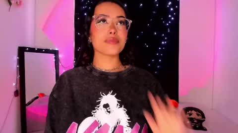 Snapshot of poison_willow chatting on January 16, 5:23 pm Willow Hours 12pm to 630pm Colombian time FRIDAY AND SUNDAY FREE DAYS online show from January 16, 5:23 pm