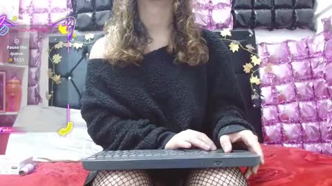 Snapshot of poisondost_hot chatting on November 23, 11:32 am Aleja online show from November 23, 11:32 am