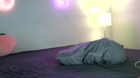 Snapshot of poisonedpeach chatting on January 6, 1:09 am Jenna online show from January 6, 1:09 am