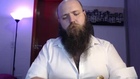 Bear online show from March 9, 1:46 am