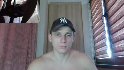 Poliglotjoe2 online show from March 6, 6:54 am