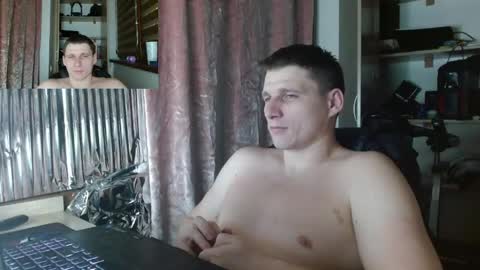 Snapshot of poliglotjoe2 chatting on May 9, 1:11 am Poliglotjoe2 online show from May 9, 1:11 am