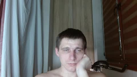 Snapshot of poliglotjoe2 chatting on June 1, 6:04 am Poliglotjoe2 online show from June 1, 6:04 am