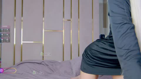 Snapshot of poliina chatting on December 21, 8:43 pm Polina online show from December 21, 8:43 pm